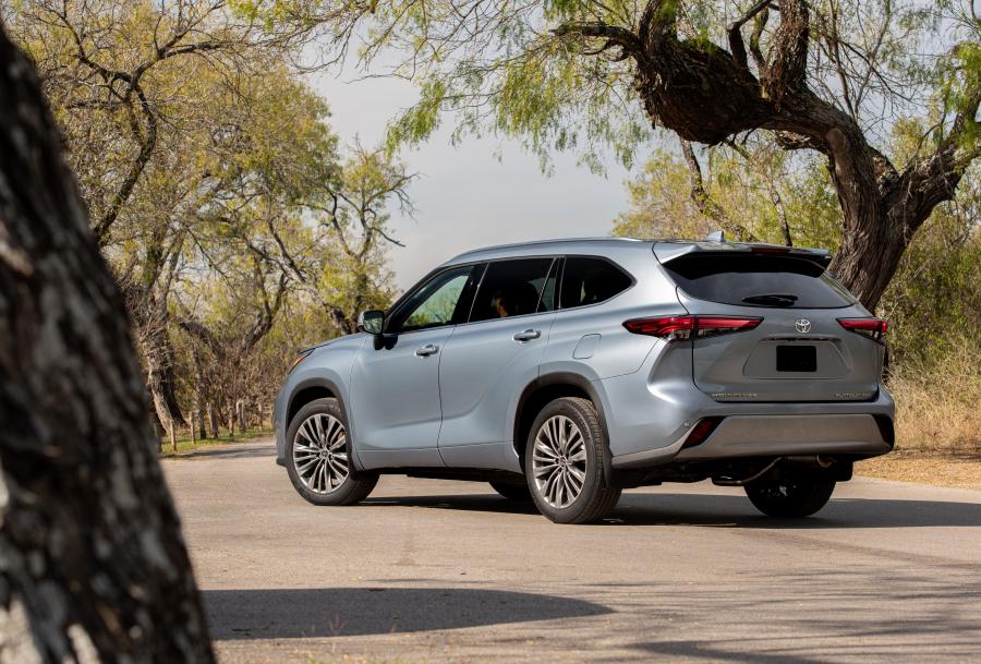  Toyota Highlander Platinum AWD 2019 года  (NA) (фото 30 из 41)